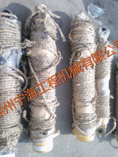 動(dòng)臂油缸